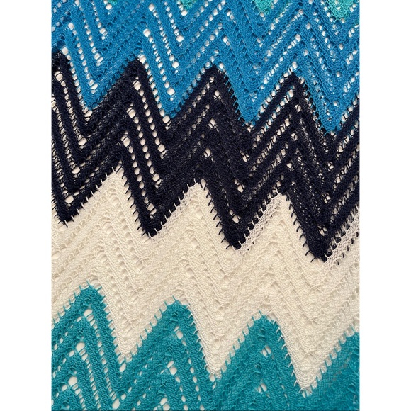 Emerald Women’s Chevron Crochet Knit Blue and White Palazzo Pants - Picture 7 of 7